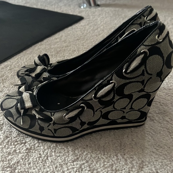 Coach black and white wedge heels - Picture 2 of 6